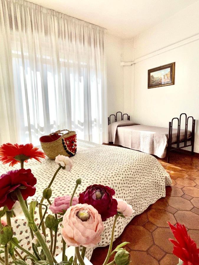 Piazza Italia Charming Sea Apartments Чоджия Екстериор снимка
