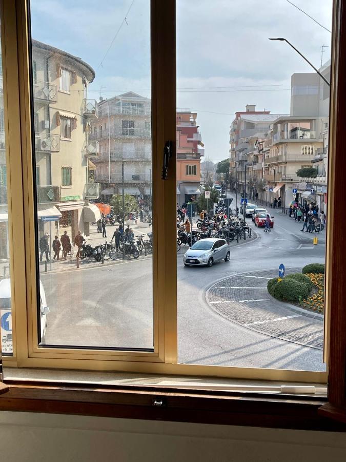 Piazza Italia Charming Sea Apartments Чоджия Екстериор снимка